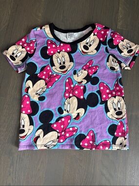 Wild Rich Kids size 6 EUC Minnie